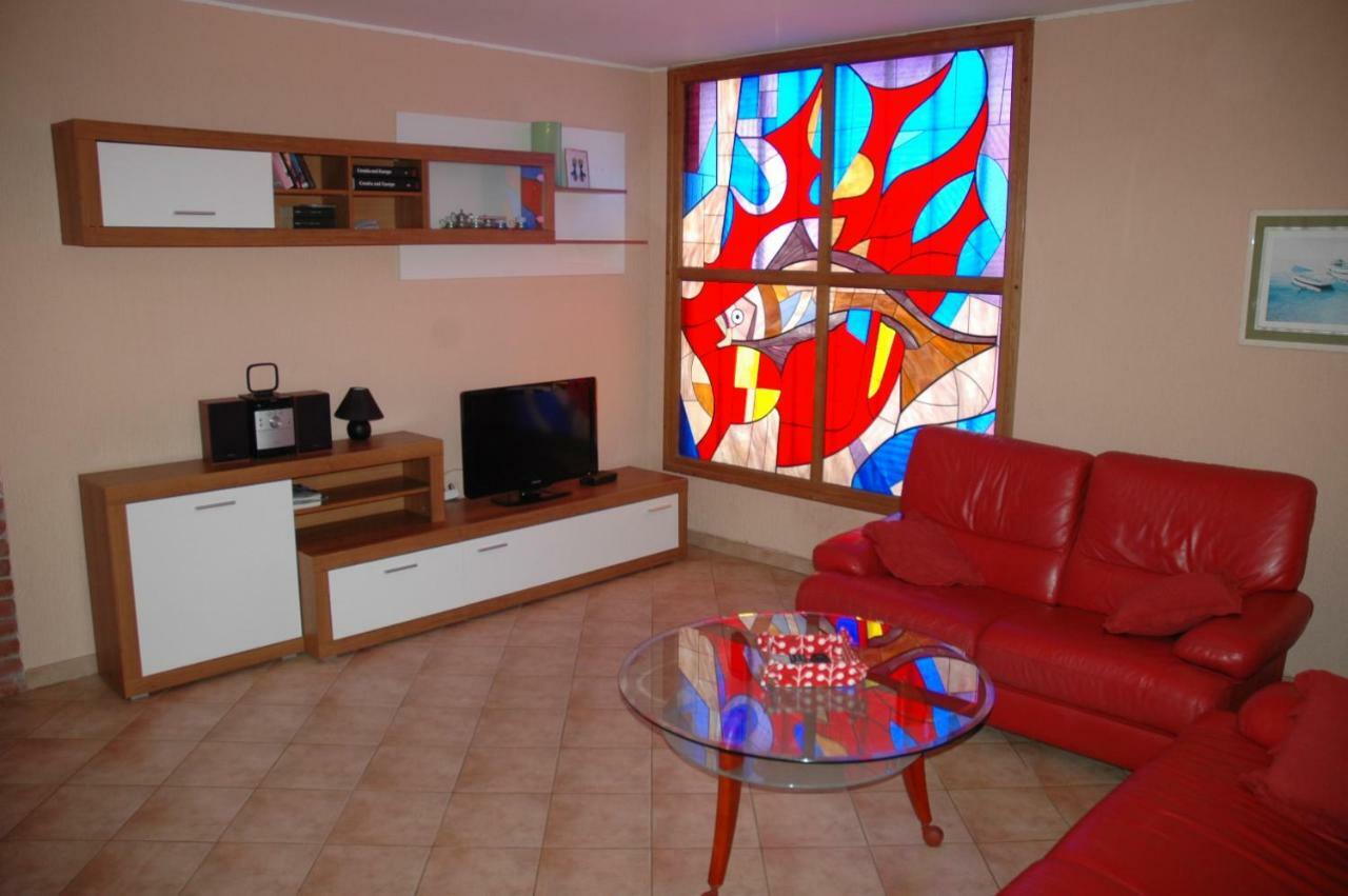 Apartments Valbandon Fažana Exterior foto